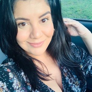 Meet your Posher, Frances